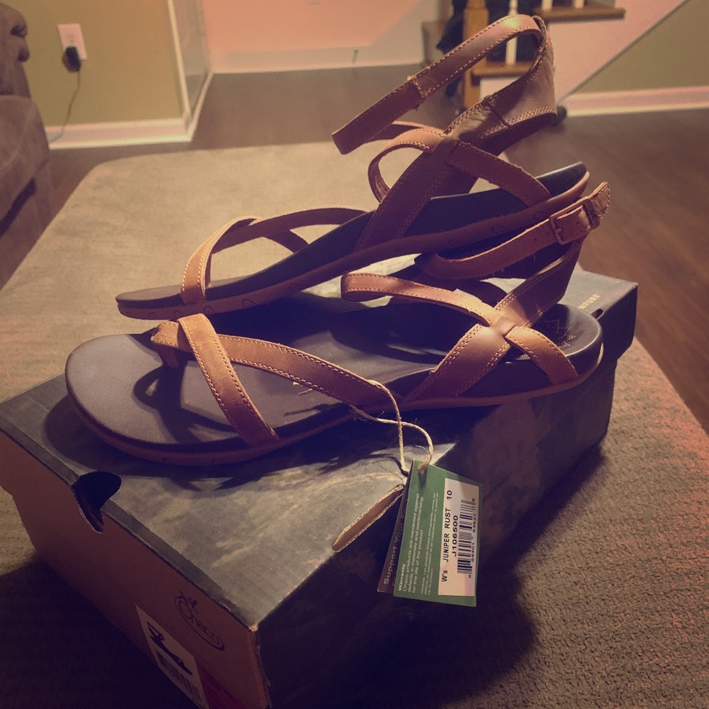 NIB Women’s Chaco Juniper sz 10